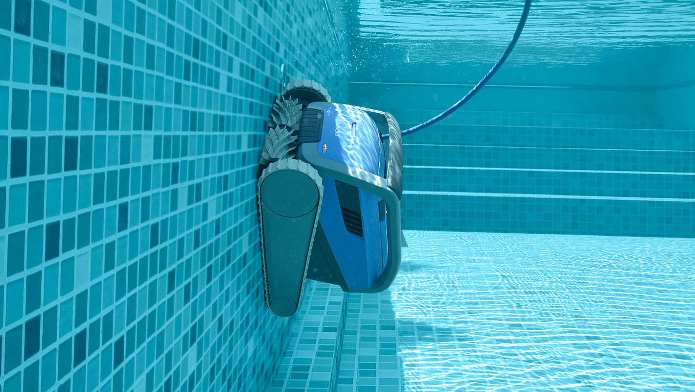 Robot piscina Dolphin M600 Maytronics ciclo di pulizia