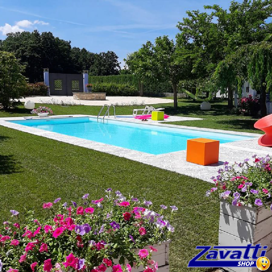 Piscina interrata con muro filtrante