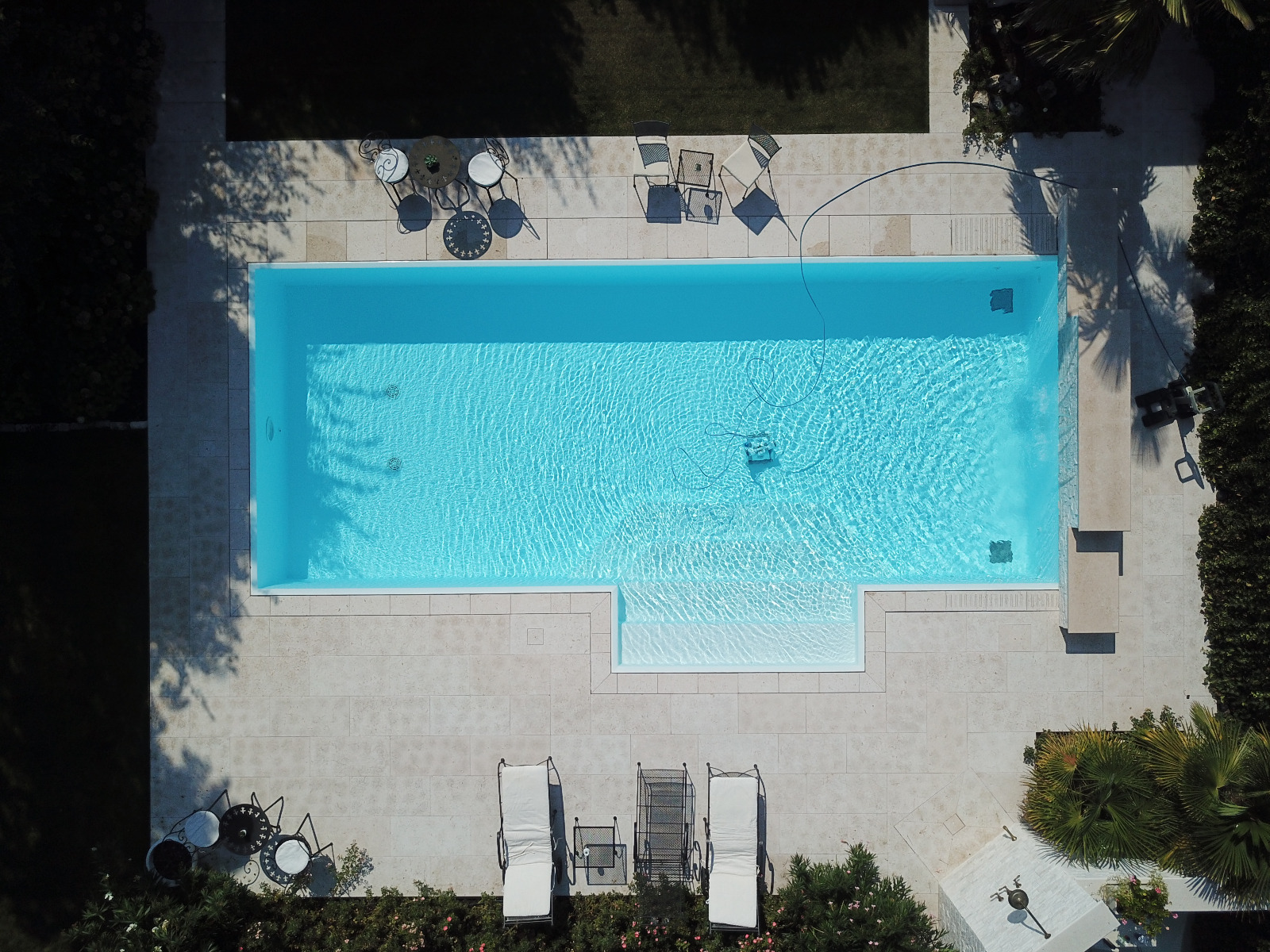 Vista aerea piscina